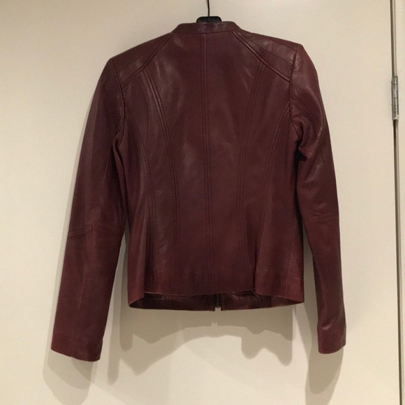 🚫SOLD🚫 Andrew Marc Red Leather Jacket - Picture 3 of 5